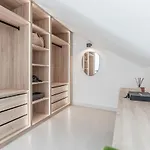 Duplex Renovated Luxury 3bed In Aloha