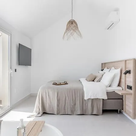 Duplex Renovated Luxury 3bed In Aloha Διαμέρισμα